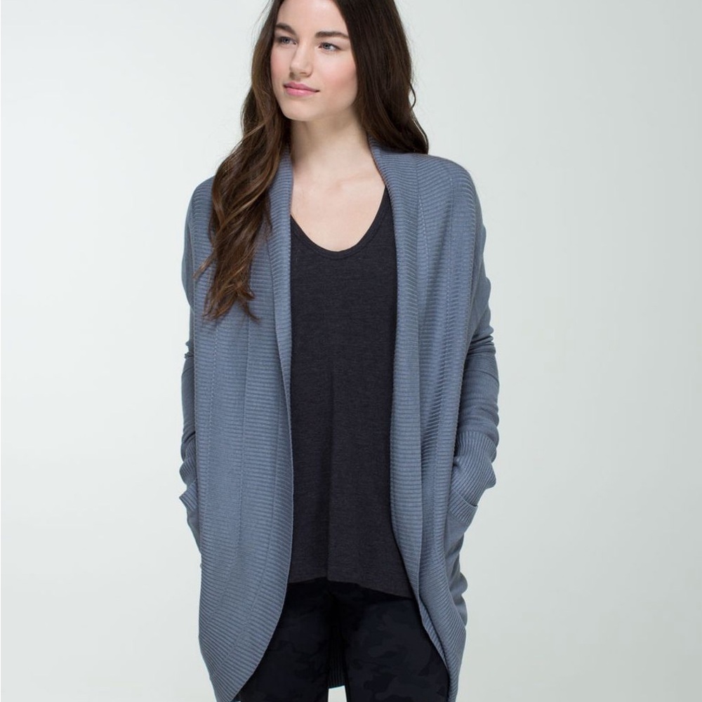 Lululemon Transformation Wrap